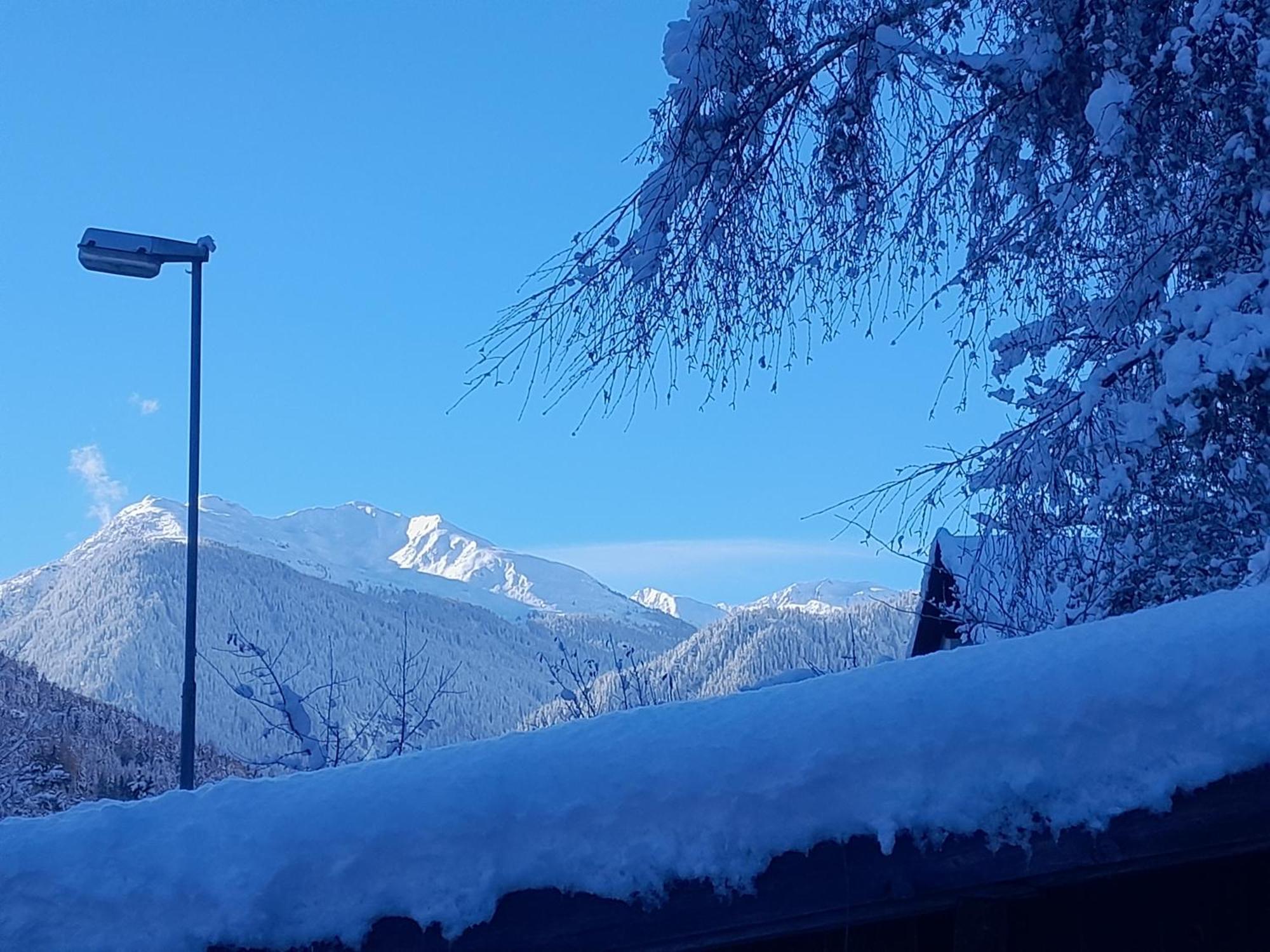 Haus Hotz Apart Talblick Grins Εξωτερικό φωτογραφία